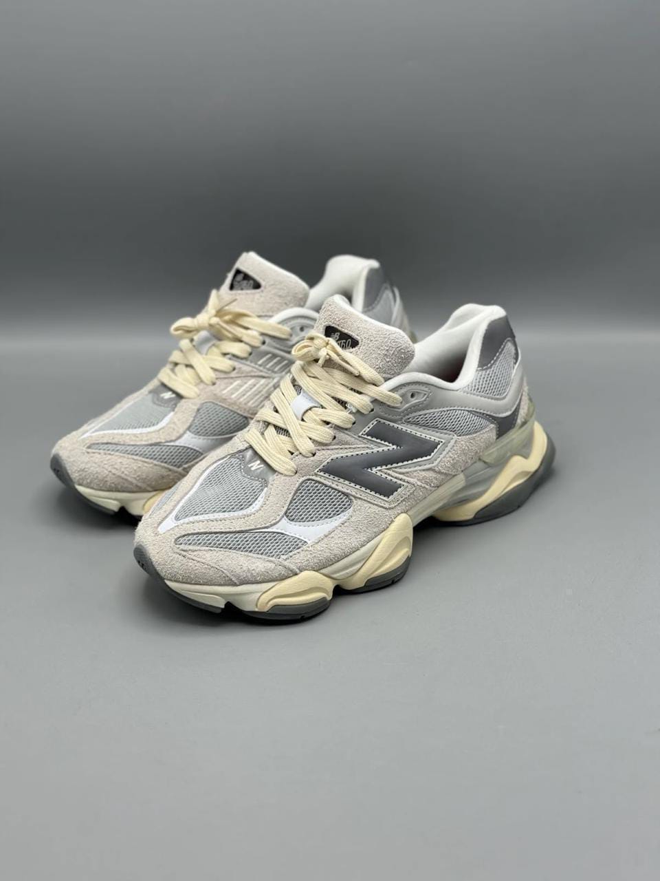 NEW BALANCE 9060