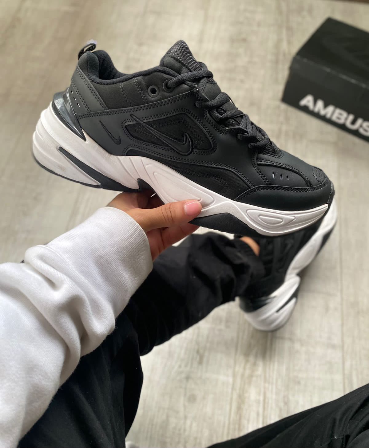 NIKE TECNO